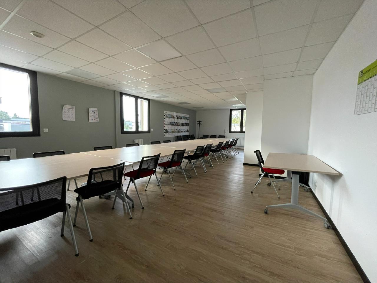 Bureau Cesson-Sévigné 327m² Location bureau Cesson-Sévigné Ille-et-Vilaine OLBUR2204121 8